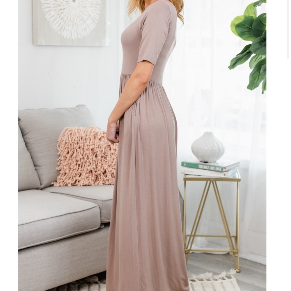 NWT Mona Maxi Dress - Picture 2 of 4